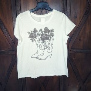 NWT Cowboy Boots & Flowers Tee Shirt (A-13)